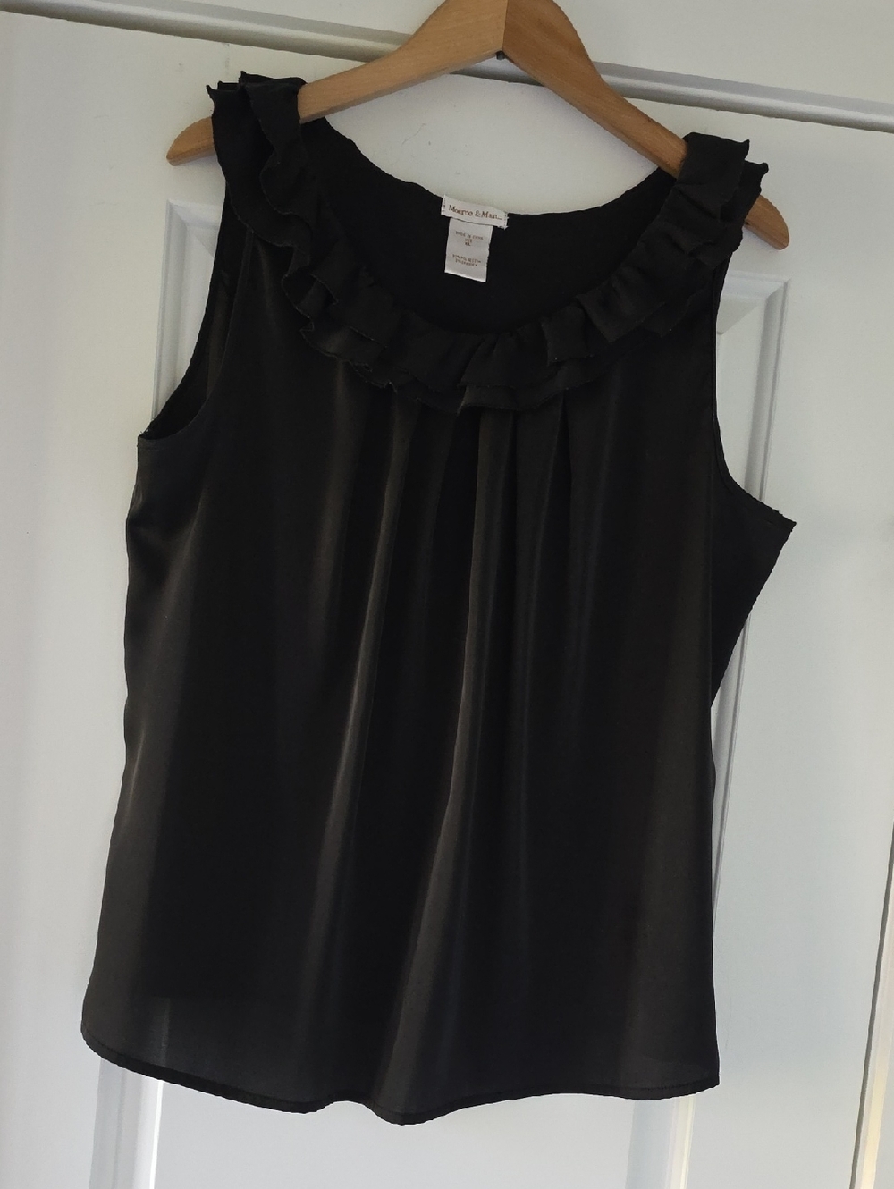 Monroe & Main Black Ruffle Trim Sleeveless Blouse
